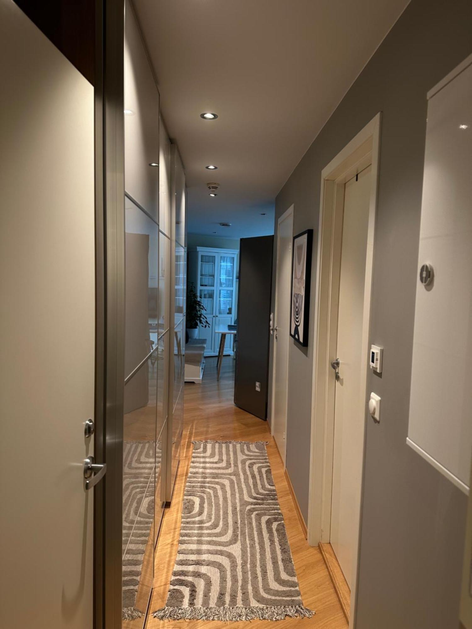 Urban And Quiet Apartment In City Centrum Тромсе Екстер'єр фото